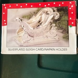 Silver plated sleigh napkin holder